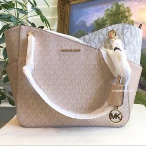 💥NeW! Michael Kors Large Chain Shoulder Bag